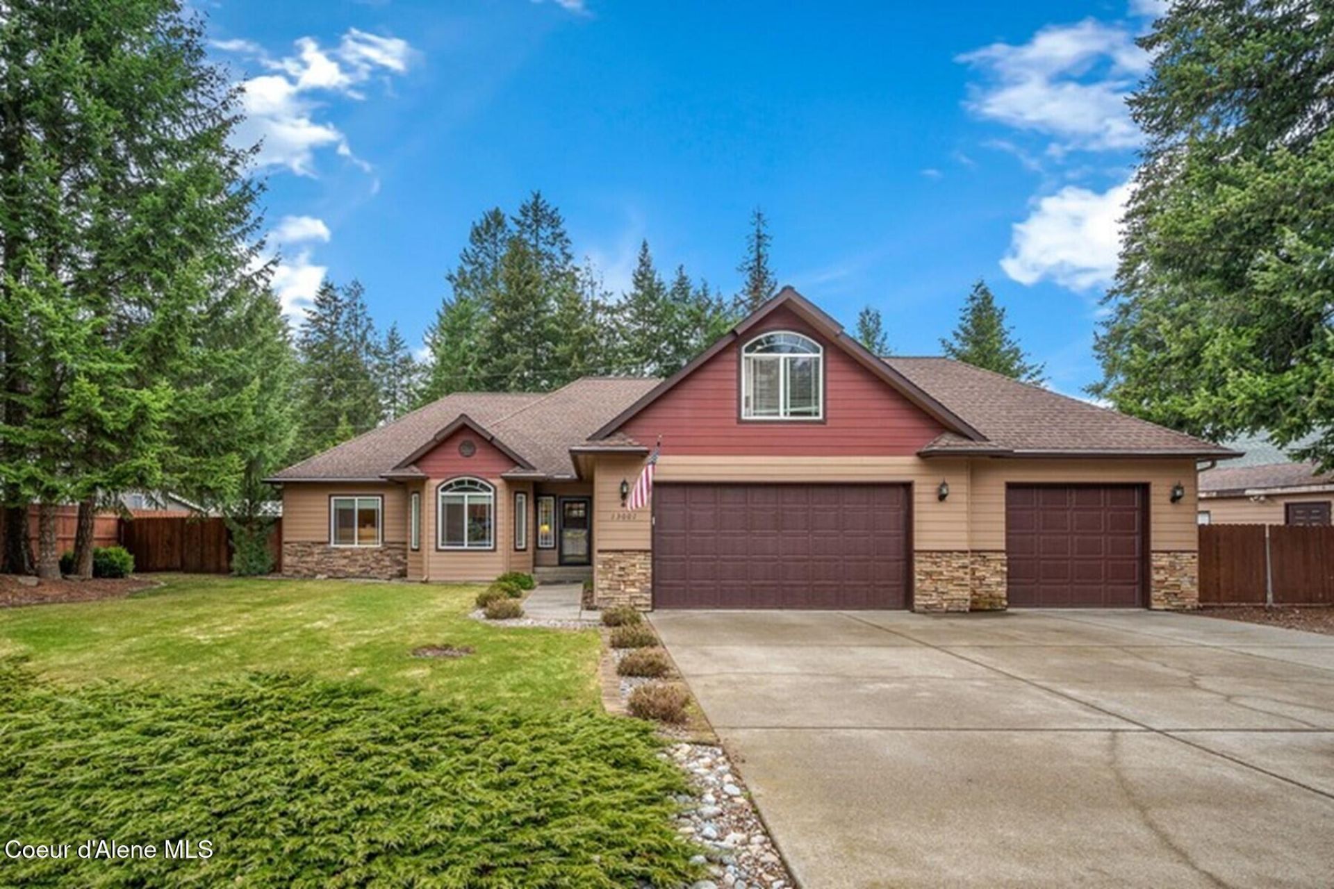13001 N Ferndale Dr, Hayden, ID 83835 Main Photo
