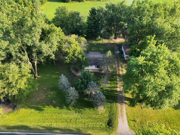 4120 E Haslett Road, Perry, MI 48872