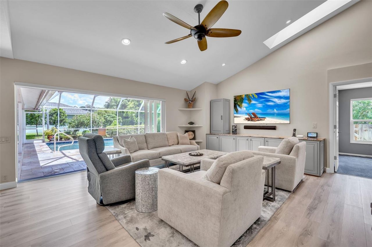 4528 Spring Flower Court, Sarasota, FL 34233 Photo