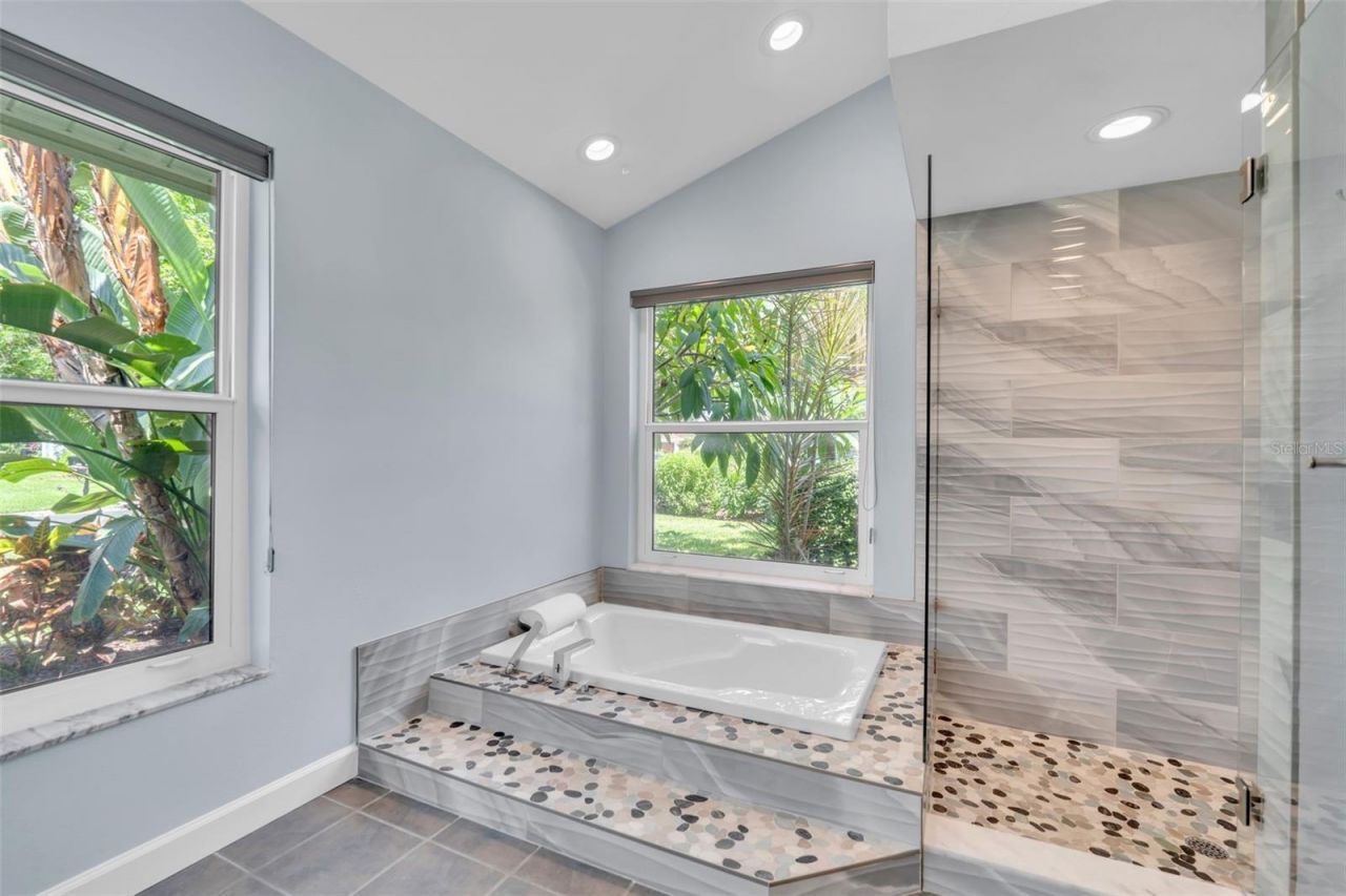 4528 Spring Flower Court, Sarasota, FL 34233 Photo