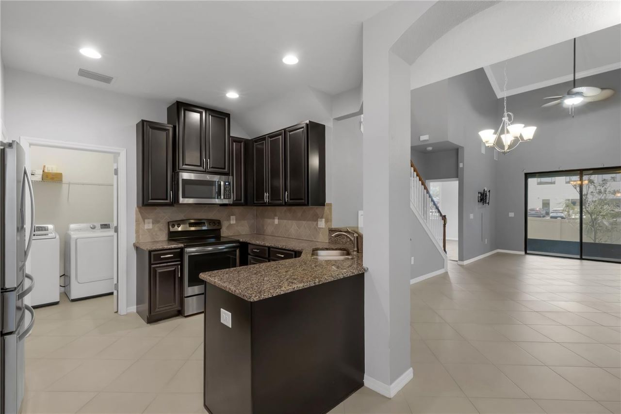 5166 Bay Isle Circle, Clearwater, FL 33760 Photo