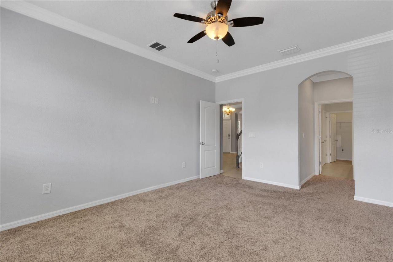 5166 Bay Isle Circle, Clearwater, FL 33760 Photo