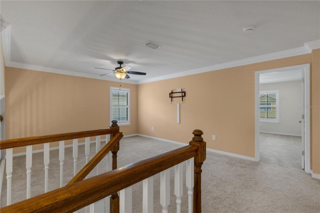 5166 Bay Isle Circle, Clearwater, FL 33760 Photo