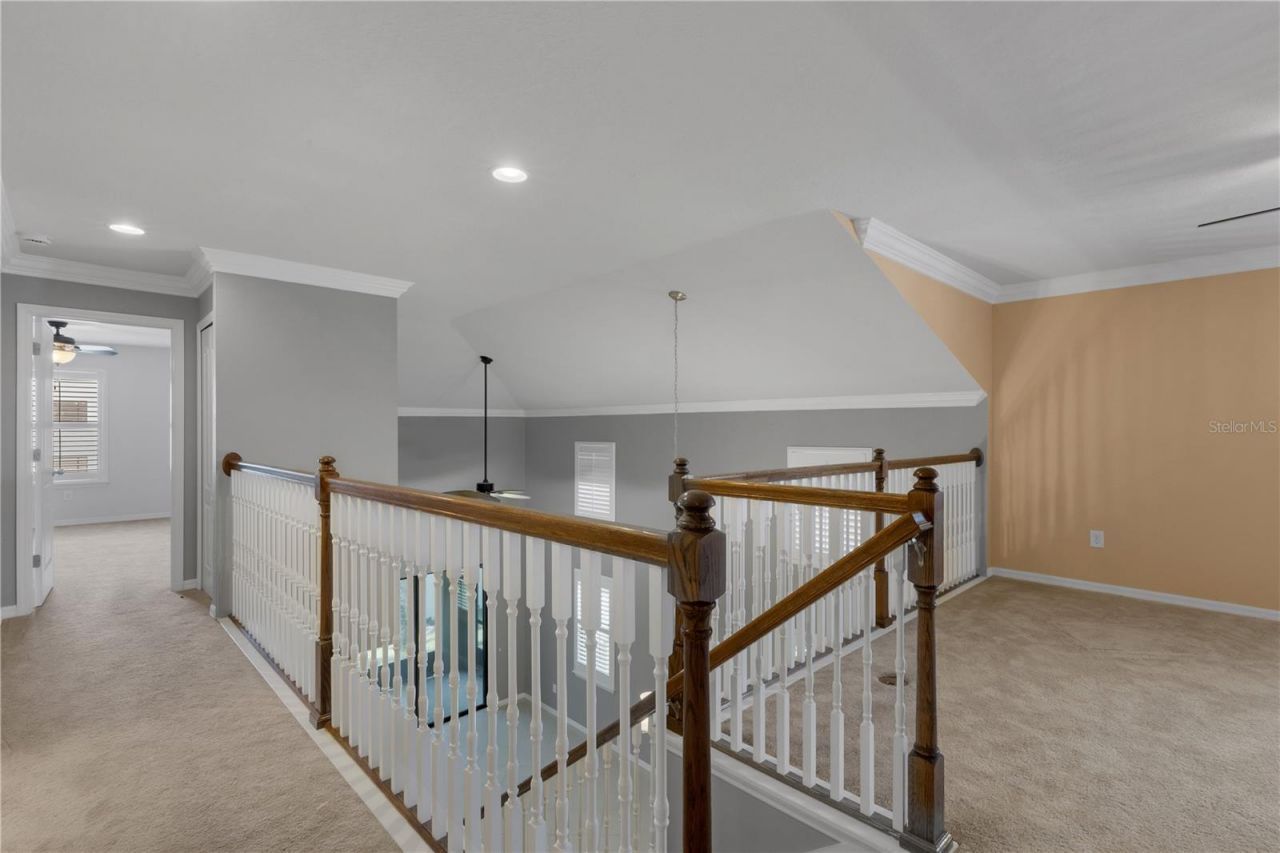 5166 Bay Isle Circle, Clearwater, FL 33760 Photo