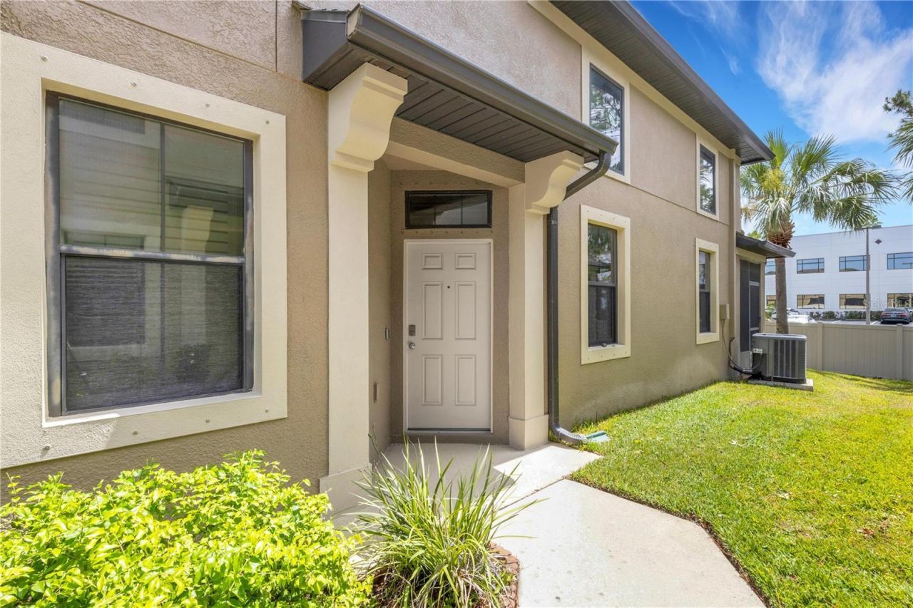 5166 Bay Isle Circle, Clearwater, FL 33760 Photo