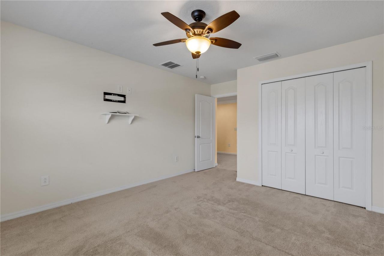 5166 Bay Isle Circle, Clearwater, FL 33760 Photo