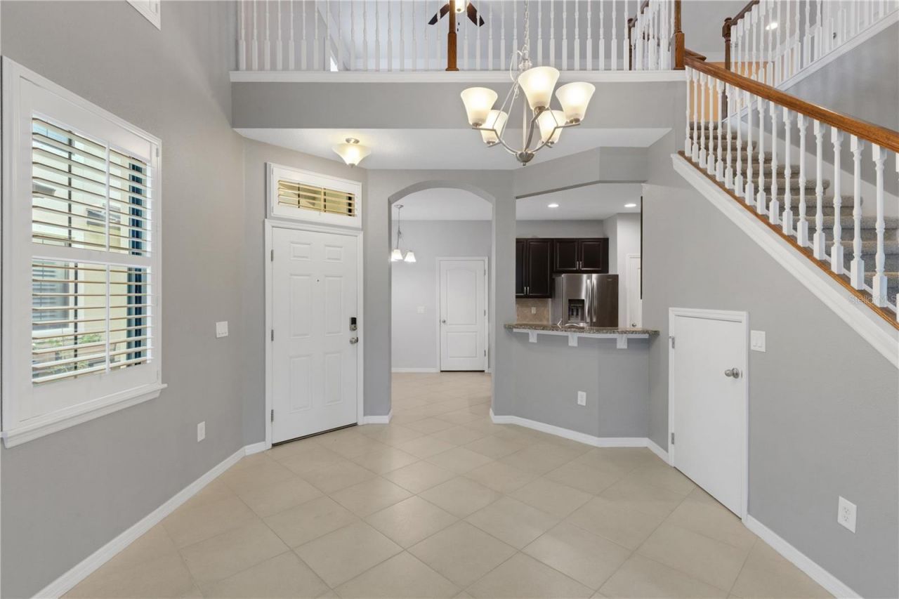 5166 Bay Isle Circle, Clearwater, FL 33760 Photo