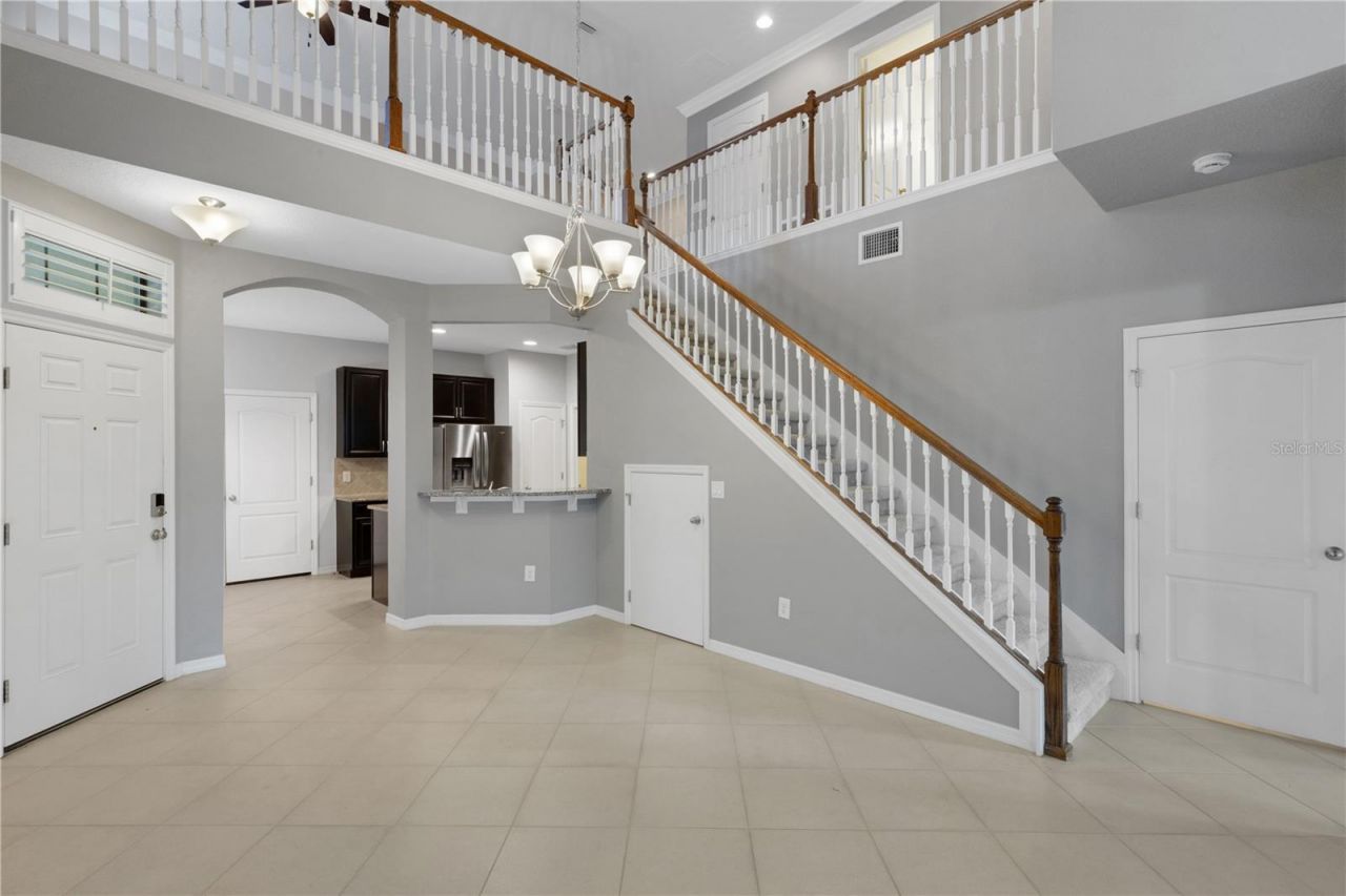 5166 Bay Isle Circle, Clearwater, FL 33760 Photo