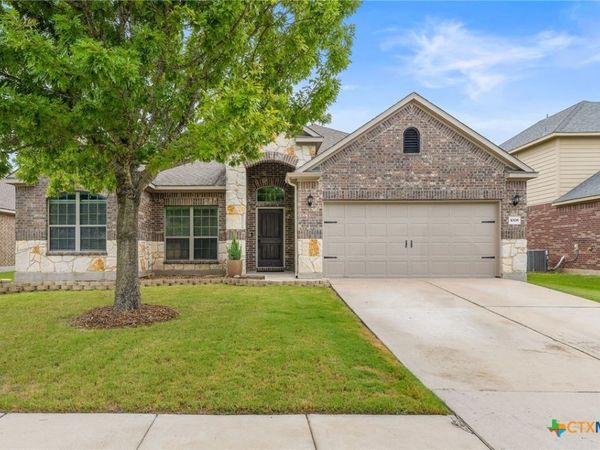 1008 N Ash Cove , Hutto, TX 78634