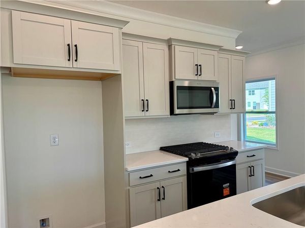 324 Colsen Drive , Acworth, GA 30102