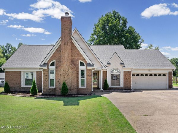 7264 Flower Creek Drive, Southaven, MS 38671