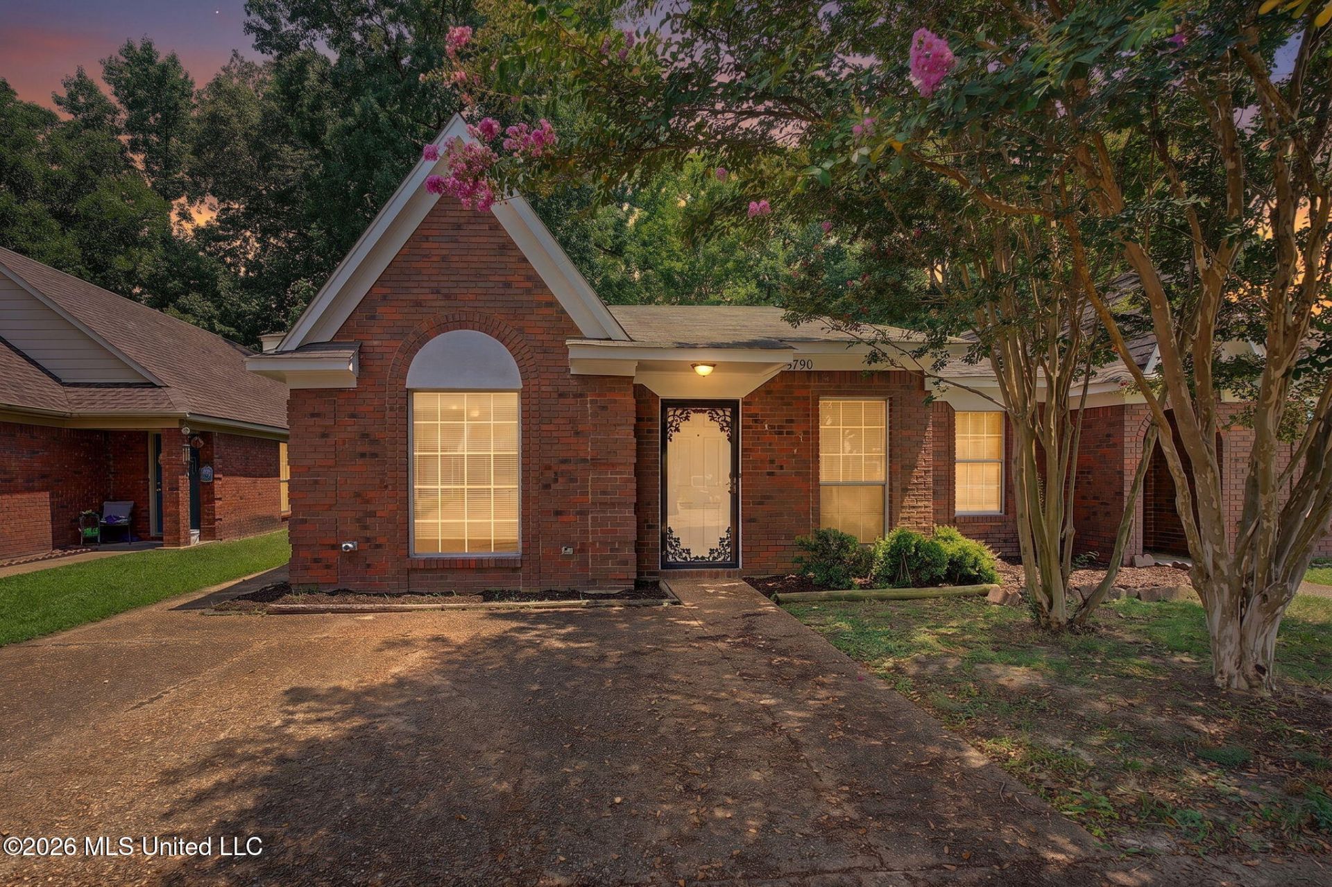 5790 E Garden Walk, Southaven, MS 38671 Main Photo