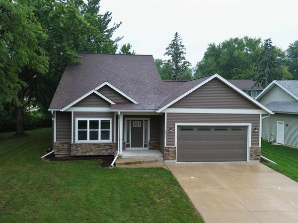 5571 Cheryl Drive, Fitchburg, WI 53711