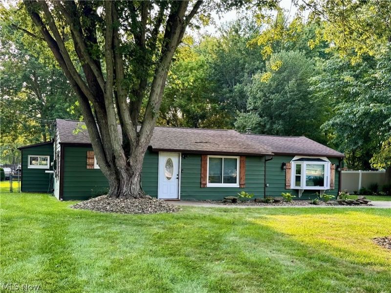 12755 Vincent Drive, Mantua, OH 44255 Photo 3