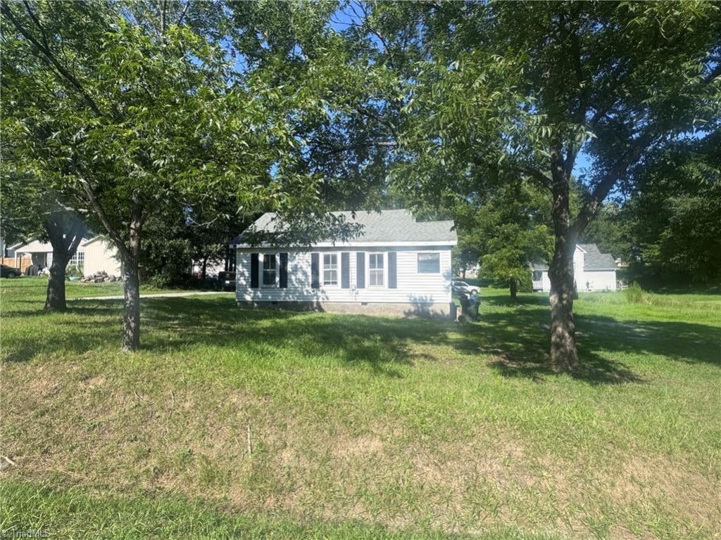 3725 Spring Street, Archdale, NC 27263 Main Photo