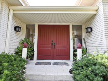7431 N Hampton, Lincoln, NE 68506