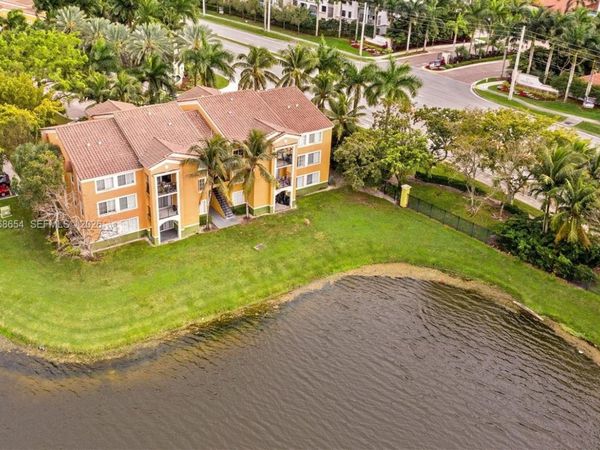 2401 W Preserve Way , Unit 104, Miramar, FL 33025