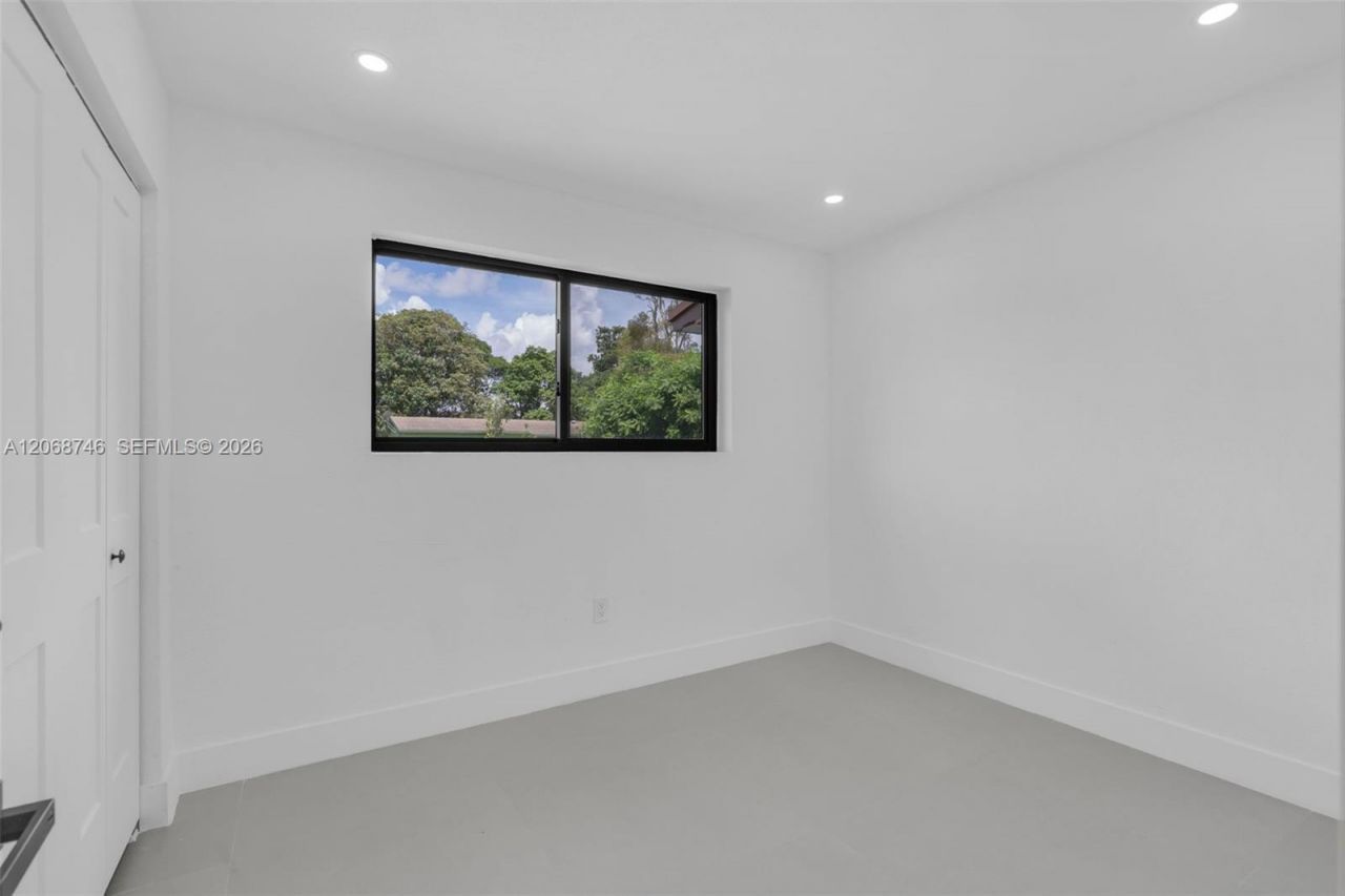 18425 NW 23rd Ave, Miami Gardens, FL 33056 Photo