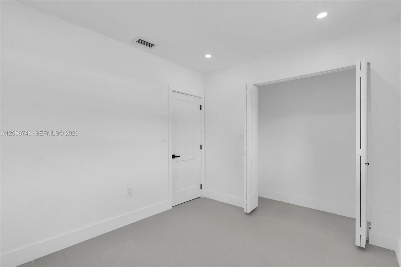 18425 NW 23rd Ave, Miami Gardens, FL 33056 Photo