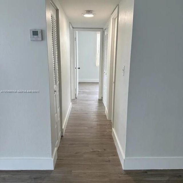 492 NW 165th St Rd , Unit C-415, Miami, FL 33169 Photo