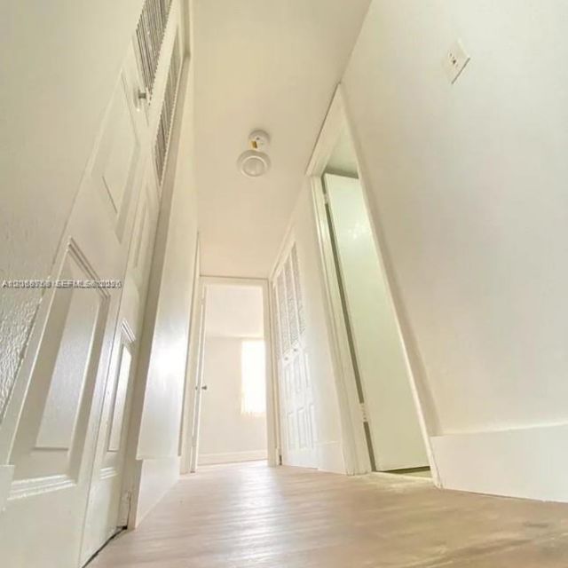 492 NW 165th St Rd , Unit C-415, Miami, FL 33169 Photo