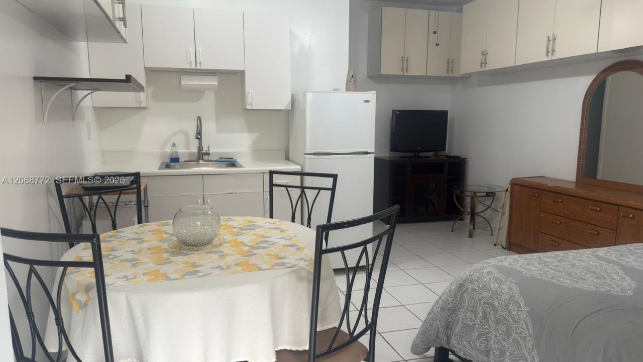 12945 SW 116th St, Unit 12945, Miami, FL 33186 Photo