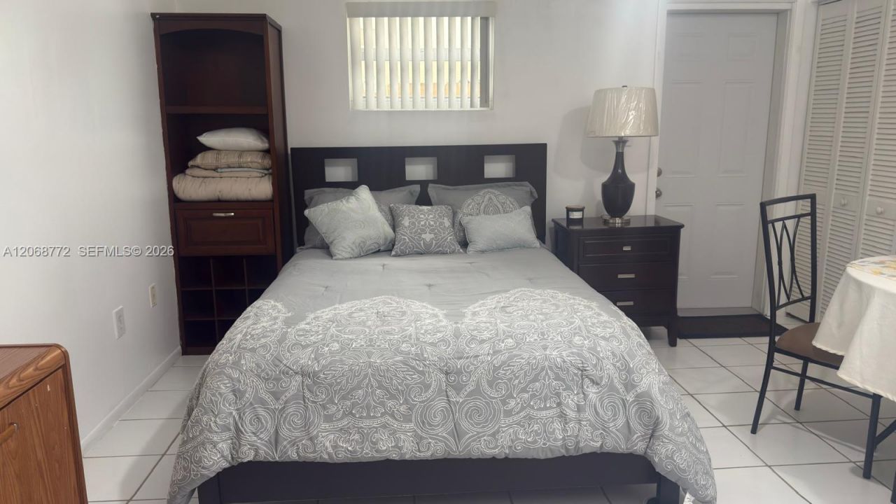 12945 SW 116th St, Unit 12945, Miami, FL 33186 Photo