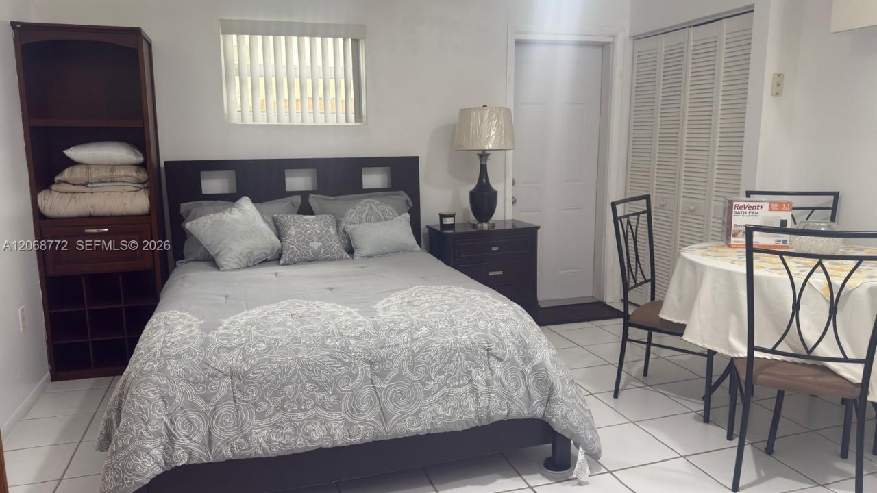12945 SW 116th St, Unit 12945, Miami, FL 33186 Photo