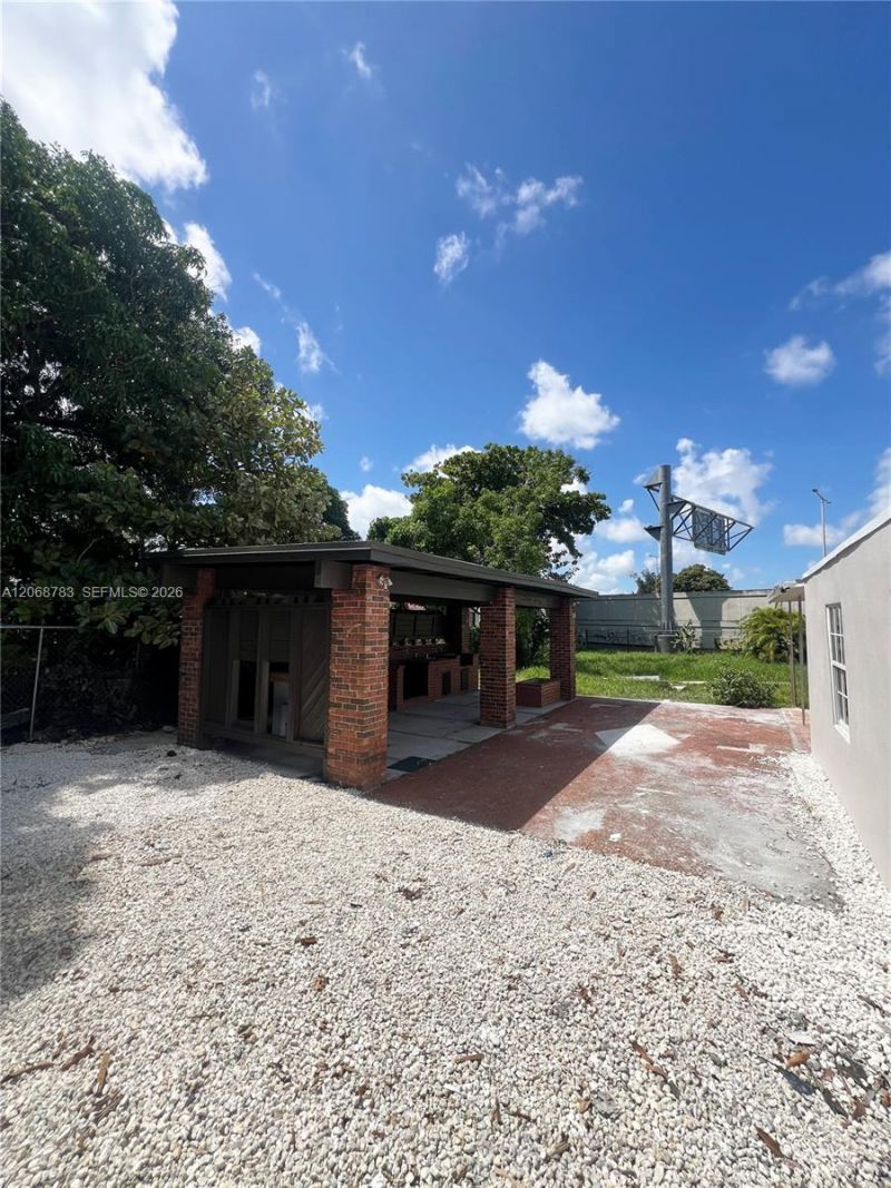 1244 NW 32nd Pl , Unit 1244, Miami, FL 33125 Photo