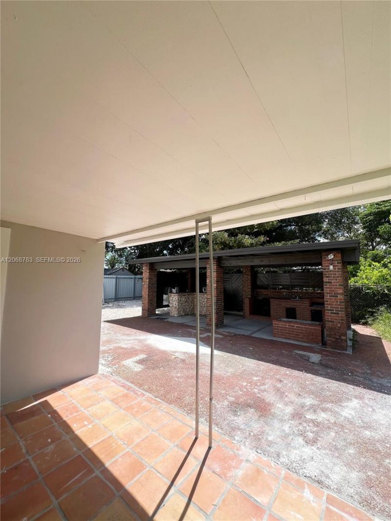 1244 NW 32nd Pl , Unit 1244, Miami, FL 33125 Photo