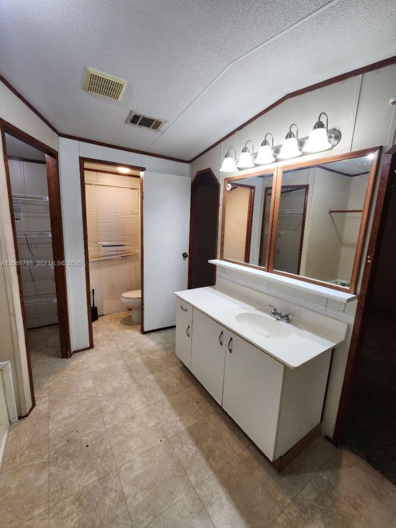 5864 Cartier Rd , Unit H, West Palm Beach, FL 33417 Photo