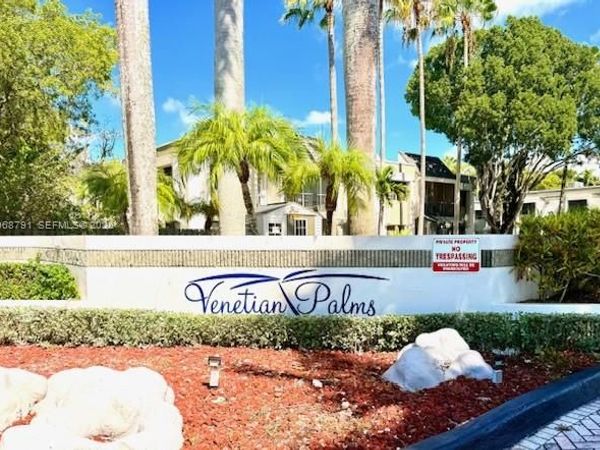 7947 SW 104th St, Unit 202C, Miami, FL 33156