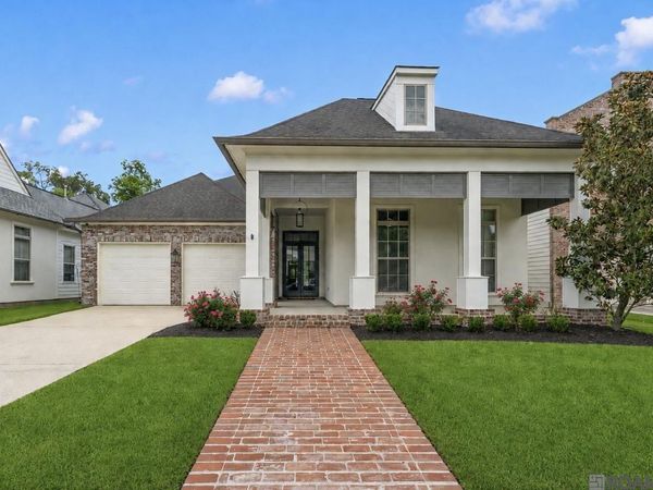 1954 Sugar Cane Ln, Baton Rouge, LA 70810