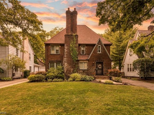 3295 Glencairn Road , Shaker Heights, OH 44122