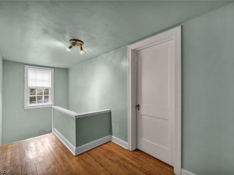 3295 Glencairn Road, Shaker Heights, OH 44122 Photo 22