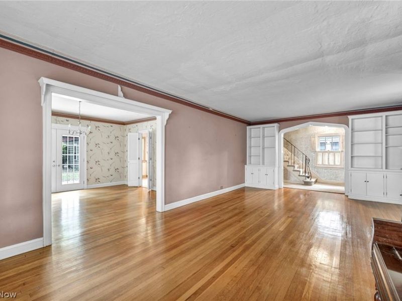 3295 Glencairn Road, Shaker Heights, OH 44122 Photo 6