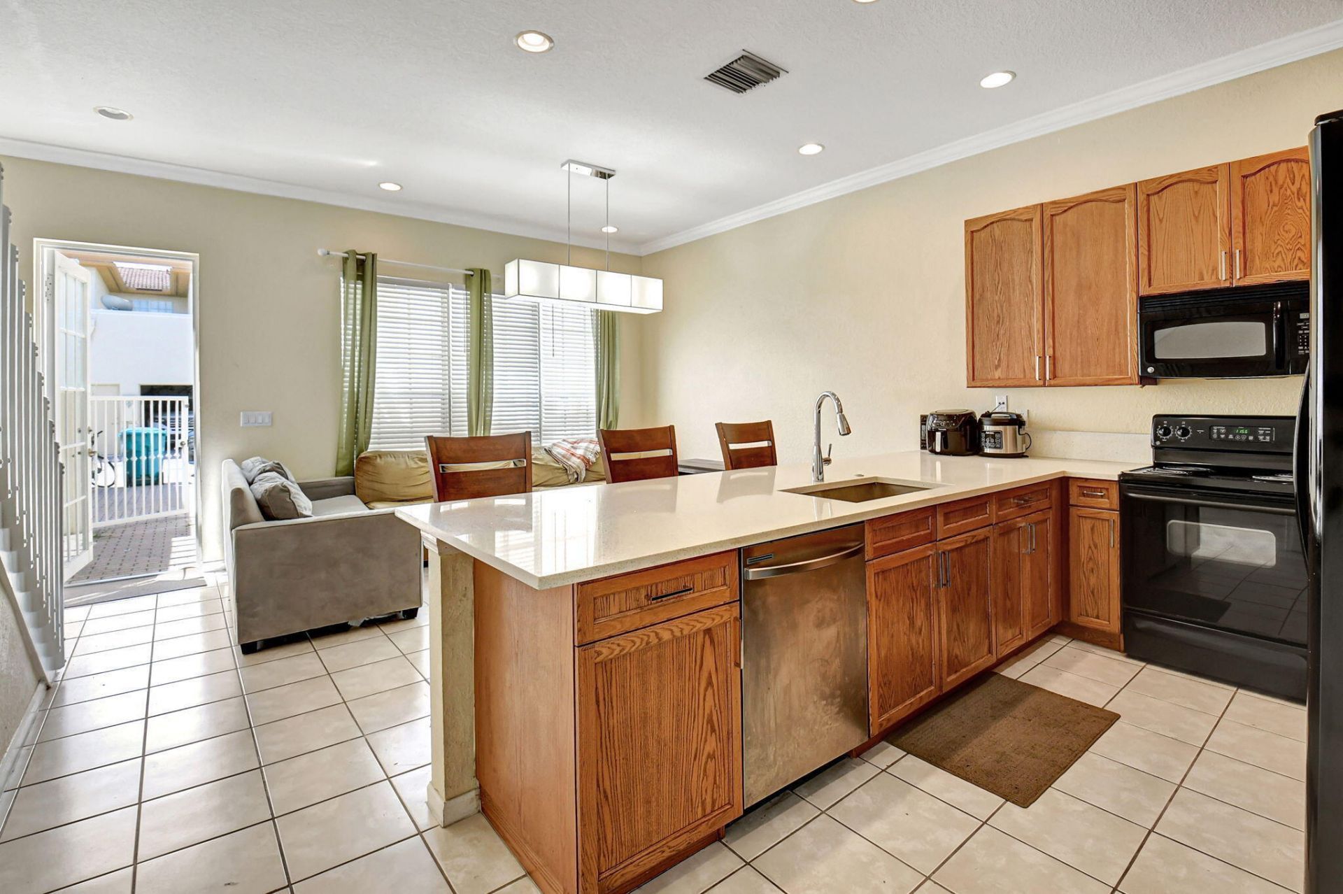608 NW 25th Avenue, Boynton Beach, FL 33426 Photo