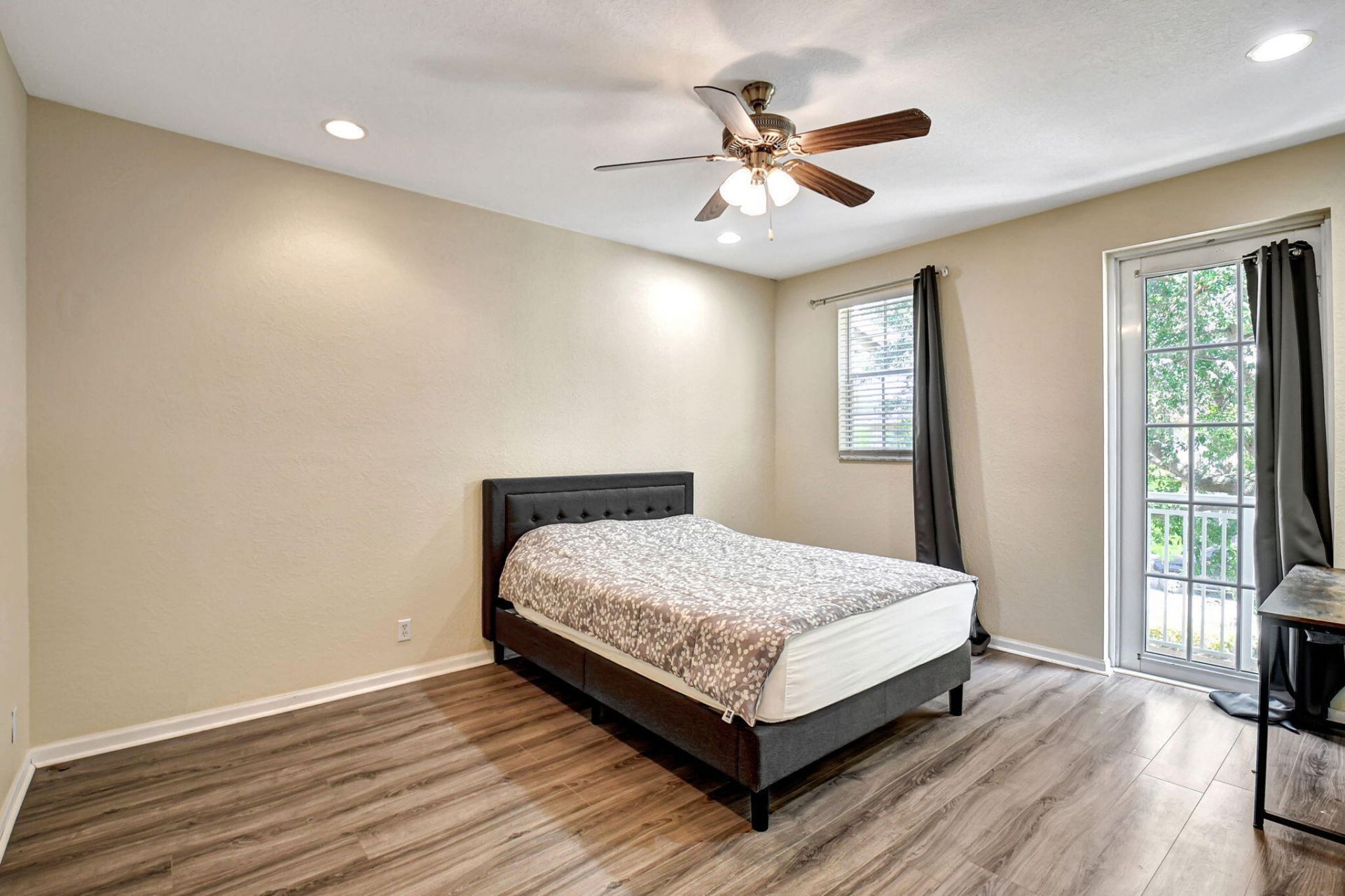 608 NW 25th Avenue, Boynton Beach, FL 33426 Photo