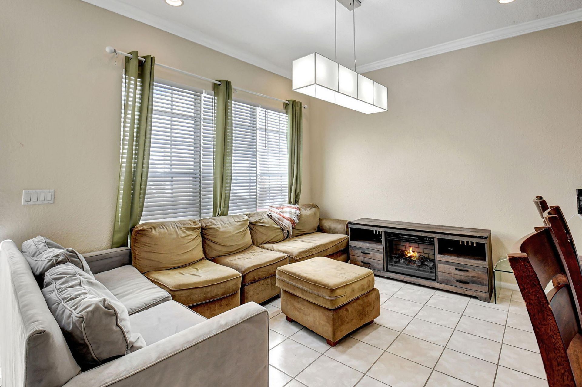 608 NW 25th Avenue, Boynton Beach, FL 33426 Photo
