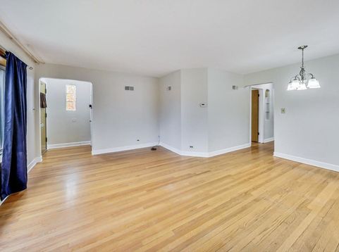 Main Photo