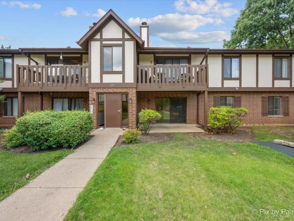 221 Uteg Street , Unit C, Crystal Lake, IL 60014