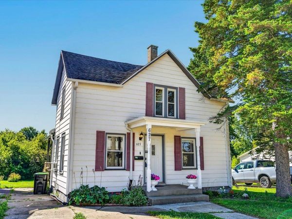627 S Center Street, Beaver Dam, WI 53916