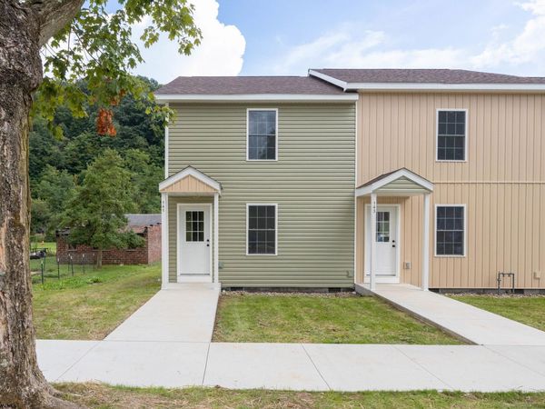 141 Mulberry Avenue, Weston, WV 26452