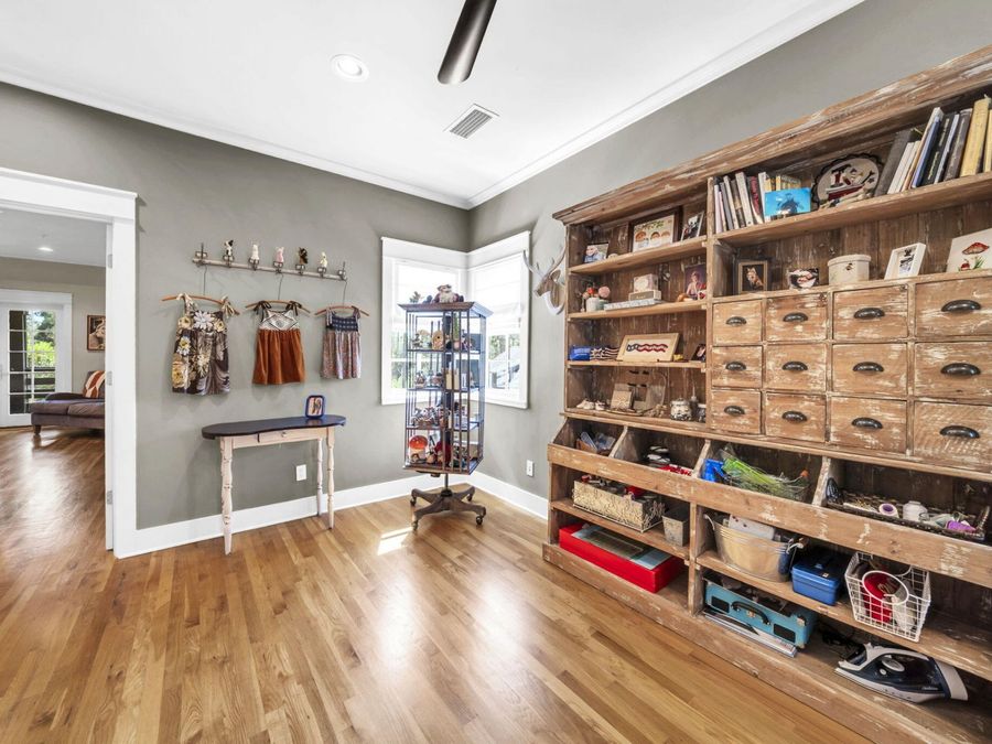 Property Image 38