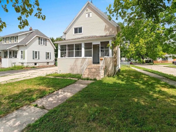 391 4TH STREET, Fond Du Lac, WI 54935