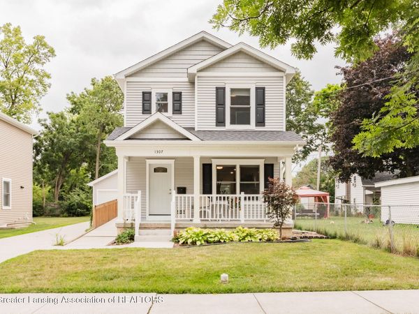1307 W Maple Street, Lansing, MI 48915