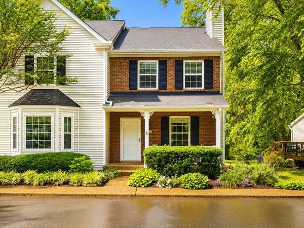 1273 Carriage Park Dr , Franklin, TN 37064