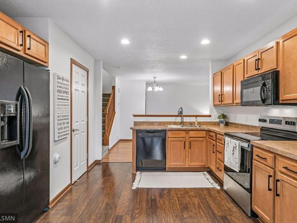 5149 149th Street N, Unit 4, Hugo, MN 55038