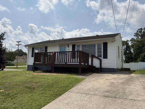 1002 Kentucky , Flatwoods, KY 41139