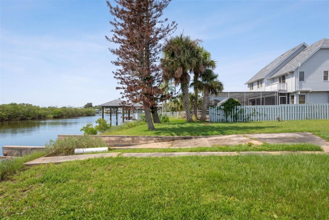 21 Cunningham Drive, New Smyrna Beach, FL 32168 Photo